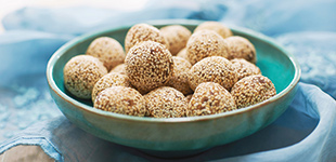 Date, Cashew and Sesame Balls